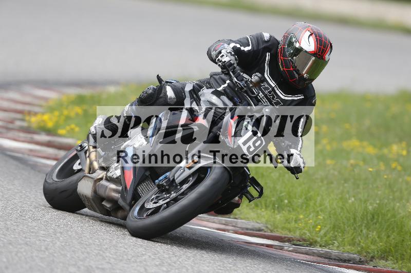 /37 28.07.2025 Dunlop Ride und Test Day ADR/Einsteiger gruen/19